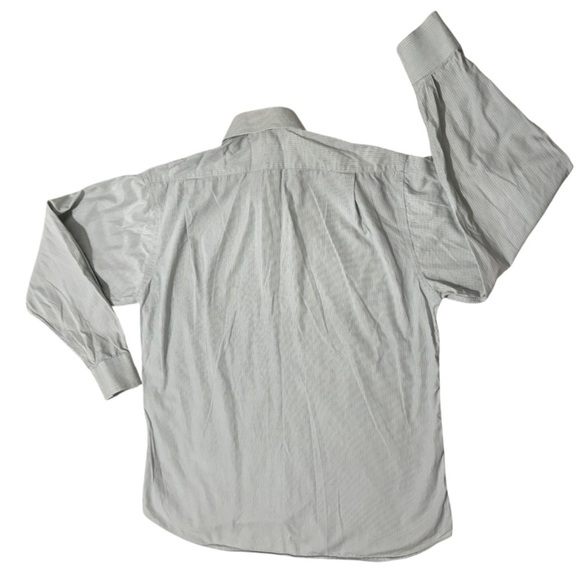 BURBERRY LONDON Men’s Casual Button Down Shirt - Picture 3 of 13